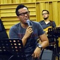 Sesi Latihan Jelang Konser 'Historical Moment Kerispatih with Sammy Simorangkir'