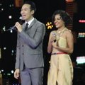 Daniel Mananta dan Nowela di Spektakuler Show Indonesian Idol 2014