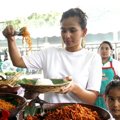 Nova Eliza di Acara Festival Jajanan Bango