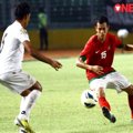 Maldini Pali Saat Dihadang Hein Thiha Zaw
