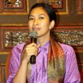 Happy Salma di Jumpa Pers Pemutaran Film 'Kamisan' ke-300