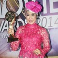Ranty Purnamasari Raih Piala Pendatang Baru Wanita Terfavorit