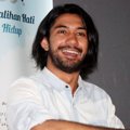 Reza Rahadian Saat Ditemui di Kawasan Tebet, Jakarta Selatan