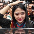 Proses Bebasnya Dewi Persik dari Rutan Pondok Bambu