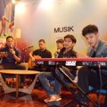 Maliq & D' Essentials Saat Launching Album 'Musik Pop'