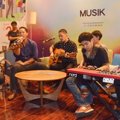 Maliq & D' Essentials Saat Launching Album 'Musik Pop'
