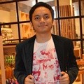Calvin Jeremy di Acara Fans Gathering Konser Taylor Swift