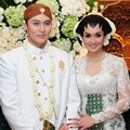 Demian Aditya Menikahi Sara Wijayanto