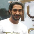 Reza Rahadian di Konferensi Pers Film 'Ketika Tuhan Jatuh Cinta'