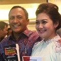 Bella Saphira Dukung Suami dalam Launching Buku 'Darurat Terorisme'