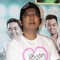 Apoy Ditengah Jumpa Pers Rilis Album Terbaru Wali