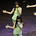 Peluncuran Single 'Gingham Check'