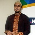 Ali Zaenal Saat Jumpa Pers Program Ramadhan Trans7