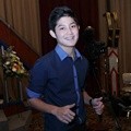 Teuku Rassya Saat Jumpa Pers Program Ramadhan Trans7