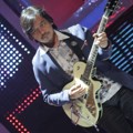 Dewa Budjana Tampil di Anugerah Musik Indonesia 2014