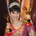Ratna Listy Raih Piala Album Keroncong/Kontemporer Terbaik