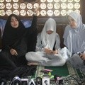 Pipik Dian Irawati Bersama Keluarga Terdekat