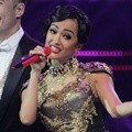 Julia Perez Memandu Konser Terbaik-Terbaik AMI 2014