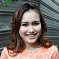 Ayu Ting Ting Usai Mengisi Sebuah Acara di Stasiun Televisi