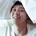 Pose Santai Micky Yoochun JYJ di Majalah Singles Edisi Juli 2014