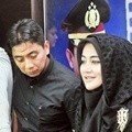 Pipik Dian Irawati Ditemui di Polres Metro Jakarta Selatan