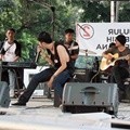 Matari Band dalam Acara Pertunjukan Musik Keliling