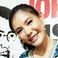 Olga Lydia Saat Jumpa Pers Konser 'Salam Dua Jari'