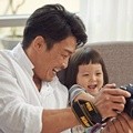 Choo Sarang dan Ayahnya Jadi Bintang Iklan Nikon