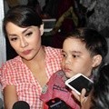 Tessa Kaunang Beserta Anaknya Ikut Buka Bersama MD Entertaintment