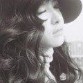 Victoria f(x) di Teaser Album 'Red Light'