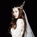 Ivy Photoshoot untuk Single 'I Dance'
