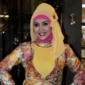 Ratna Listy Ditemui di Senayan City