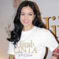 Revalina S. Temat di Premiere Film 'Hijrah Cinta'