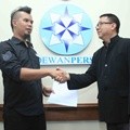 Ahmad Dhani Datangi Gedung Dewan Pers