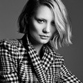 Mia Wasikowska di Majalah Elle Kanada Edisi September 2014