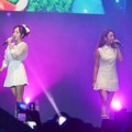 A Pink di 'White Concert'
