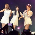 A Pink Nyanyikan Lagu 'No No No'