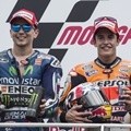 Duo Yamaha Mengapit Marc Marquez