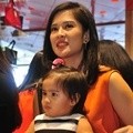 Dian Sastro di Peluncuran Buku 'Moms and The City'
