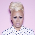 Emeli Sande Bergaya Feminim