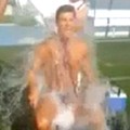Cristiano Ronaldo Lakukan Aksi 'Ice Bucket Challenge' Saat Latihan