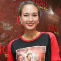 Nadine Chandrawinata di Jumpa Pers Film 'Erau Kota Raja'