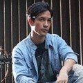Edward Akbar di Lokasi Syuting Film 'Mantan Terindah'