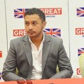 Giring dan Ariel Nidji Saat Jumpa Pers di Kedubes Inggris, Kuningan, Jakarta
