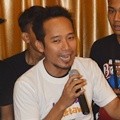 Denny Cagur Merilis Single 'Kecewa VS Ketawa'
