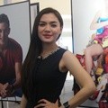 Vicky Shu Hadir di Peluncuran Buku Jerry Aurum 'On White'