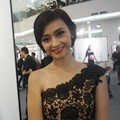 Deasy Noviyanti di Pameran Foto Jerry Aurum Bertajuk 'On White'