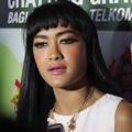 Julia Perez di Acara WeChat Luncurkan Program Semua Gratis