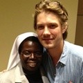 Taylor Hanson Awali Karir Bersama Kedua Saudaranya