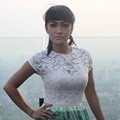 Julia Perez Peragakan Koleksi Billy Tjong for Zalora